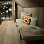 Modern By The In Kvelia Feriehus