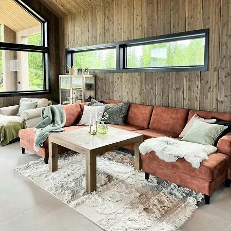 Modern By The In Kvelia *