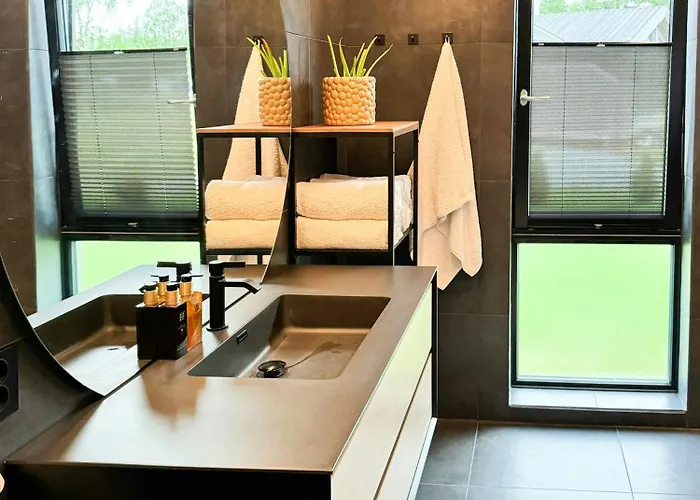 Modern By The In Kvelia